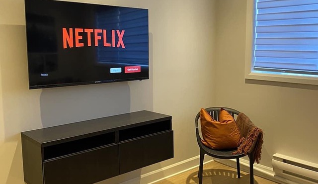 Hawkesbury Near Hospital Executive Condo