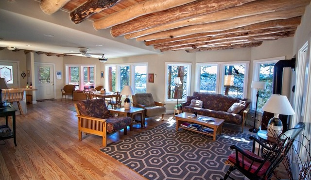 Hawks View's Osprey Lodge