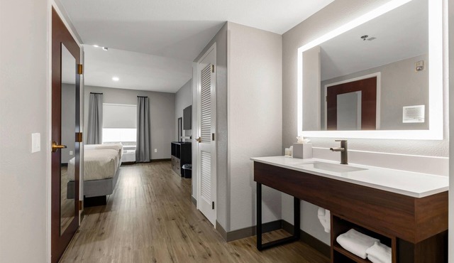 Hawthorn Extended Stay by Wyndham College Station