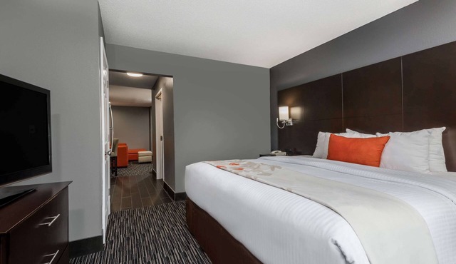 Hawthorn Extended Stay by Wyndham Columbus West