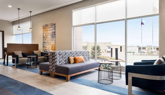 Hawthorn Extended Stay by Wyndham Del Rio