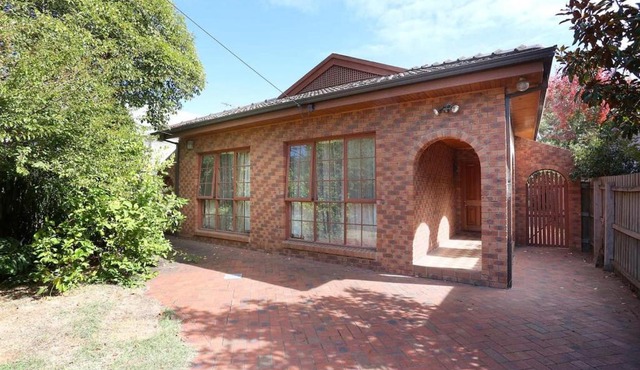 Hawthorn Family Home with Large Space