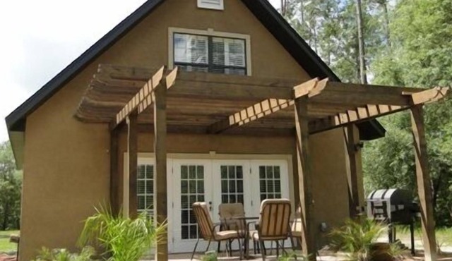 Hawthorne-Blue Lake Cottage-Lakefront-Kayaks,Canoe,JonBoat,Paddleboard,Fenced