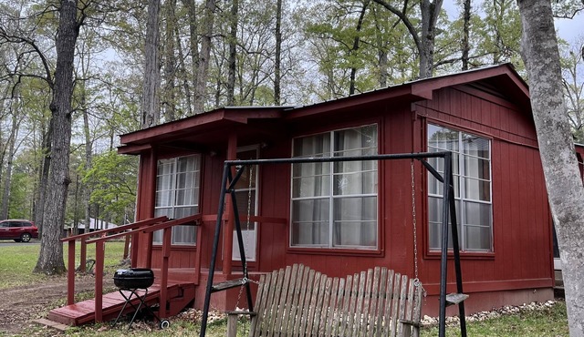 Hawthorne Fish & Fun Guest house
