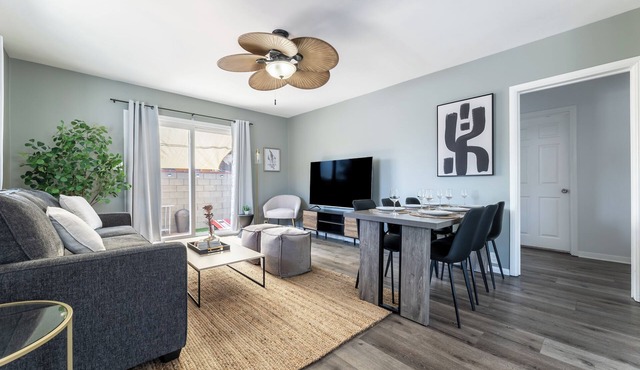 Hawthorne Haven: Spacious 4BR Retreat!