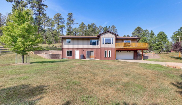 'Hayward Valley House' Black Hills Family Retreat