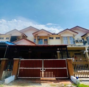 Haza Homestay pengkalan chepa