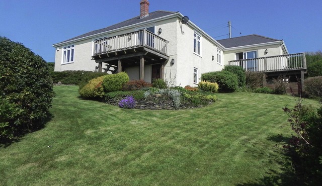 Hazeldene, amazing sea and countryside views