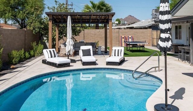 Hazelwood by LuxeKey | Old Town Scottsdale w/Pool & Ping Pong