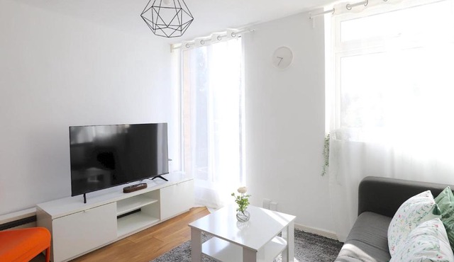 Headington 4BR Home Parking and Garden Oxford - Pass the Keys