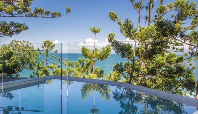 Headland House, Nobby Headland