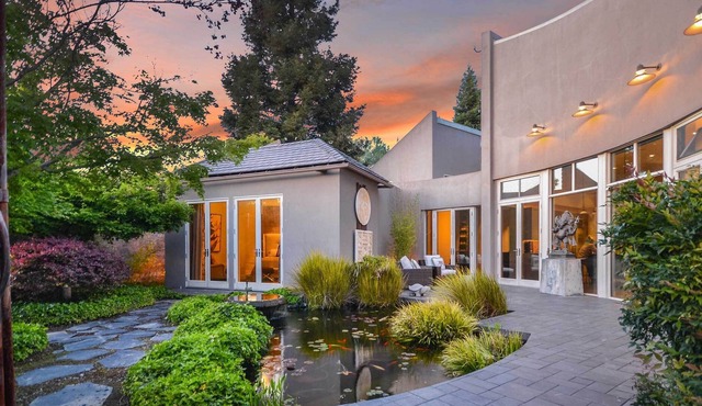 Healdsburg exclusive - Golden Retreat