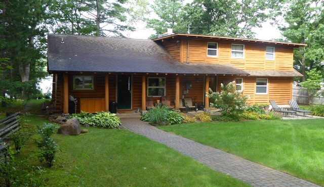 Heart Lake Log Home, Pontoon + 5 BOATS, Sandy Lake; Family Vacation. SPECIAL 7/4