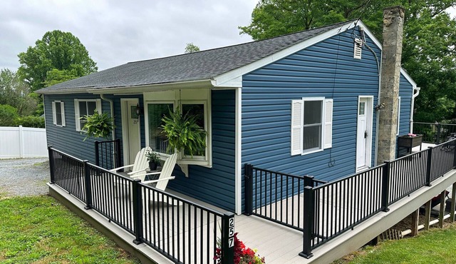 Heart of Amish Country - Paradise Cottage