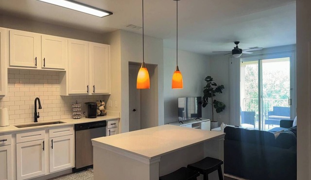 Heart of Bartram Escape! No Cleaning Fee