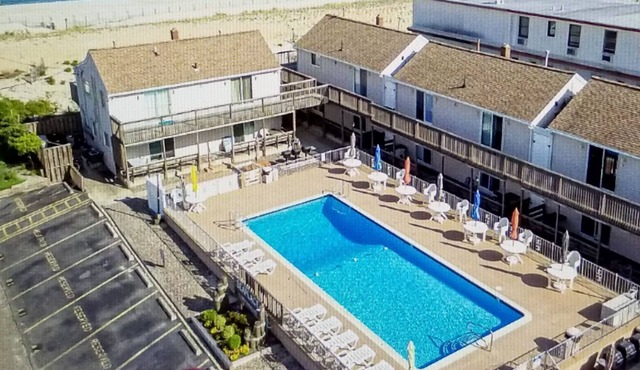 Heart of Beach Haven - LBI Oceanfront Condo; Inground Pool