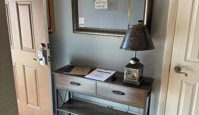 Heart of Breckenridge-Walk to Lifts and Town! Owner Rental.