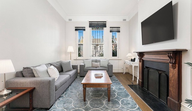 Heart of Darlinghurst Home close to King's Cross & Sydney CBD