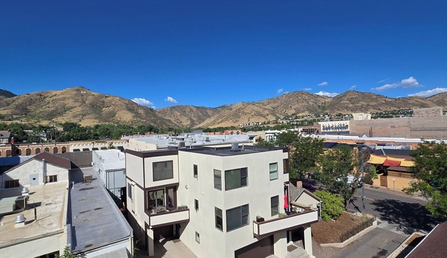 Heart of Downtown Golden: 3BR with Garage