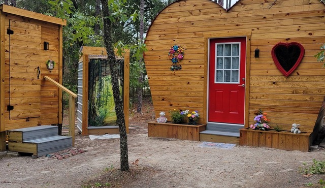Heart of Dunnellon cabin