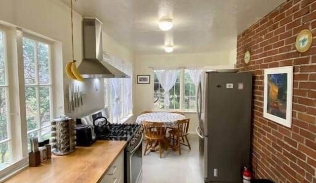 Heart of Eastsound-For couples!