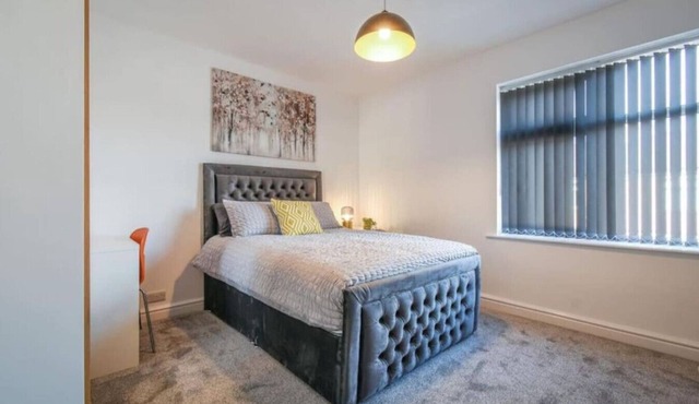 Heart Of Blackburn: Modern Home