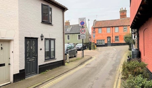Heart of historic Bungay on Suffolk/Norfolk border