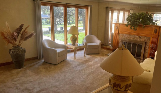 Heart of Historic Riverside Homenn