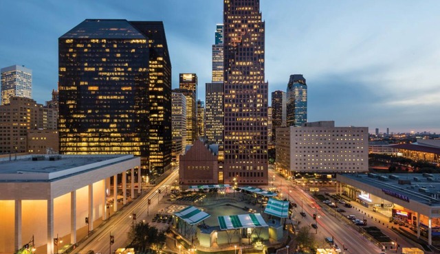 Heart of houston FREE PARKING MINUTES FROM EVERYTHING
