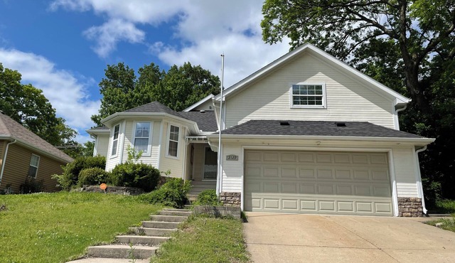 Heart of Joplin favorite spot.nHighly rated vacation home .nPerfectly located