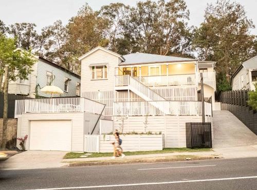 Heart of Milton 4b2b AC 2Tvs Private Parking walk to Suncorp Stadium