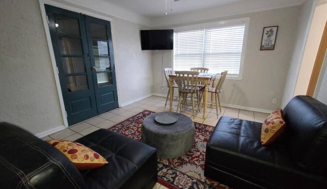 Heart of NOLA 3Bed /2 Bath by Ochsner!