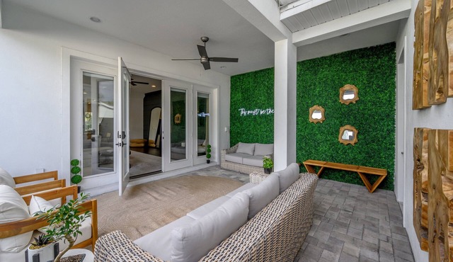 Heart of SOHO | Near Downtown | Tampa Bay Haven