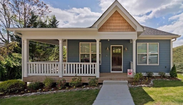 Heart of St. Elmo-Family Friendly- 2 Blocks to Incline