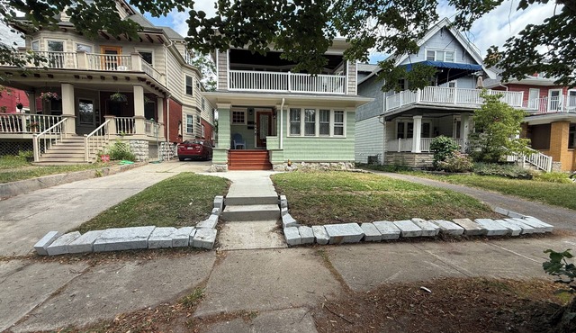 Heart of the Buffalo, Olmsted Parks. Long stay discounts!