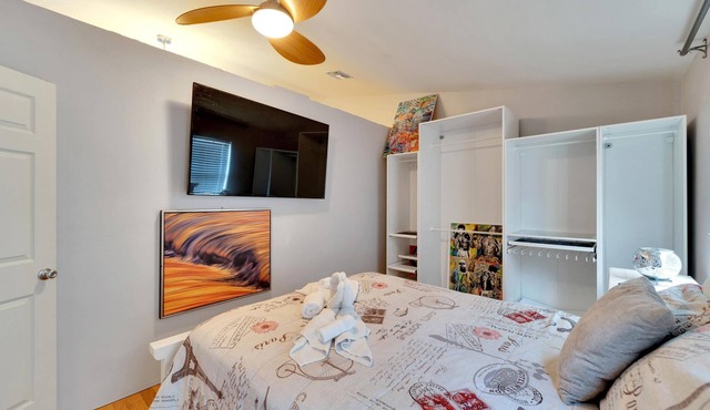 Heart of The City - Main + Studio - Hot Tub