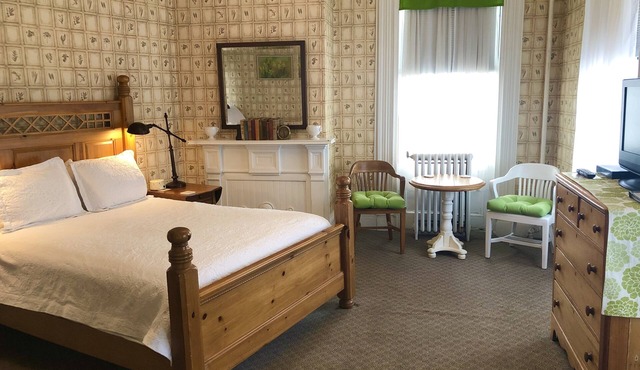 Heart of the Finger Lakes Historic Inn, Room 2