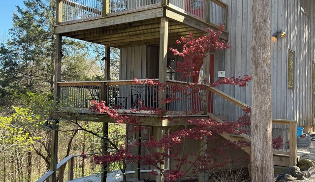 Heart of The Meramec River Cabin