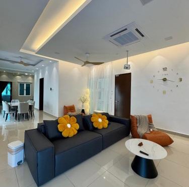 Heartstay Tanjong Karang 妍菁名宿