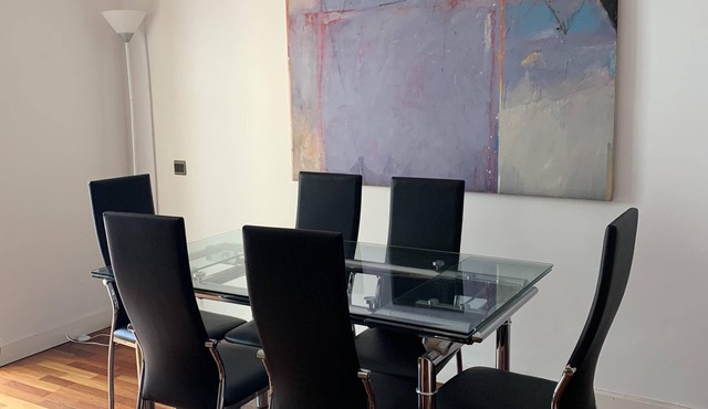 Heated apartment + "supercentric" private parking