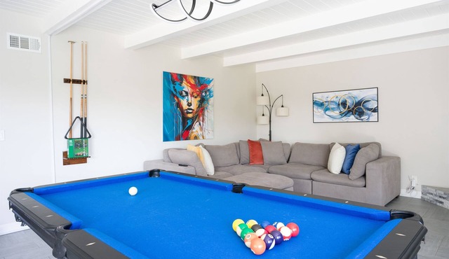 Heated Patio Private Pool Pool Table 4BR