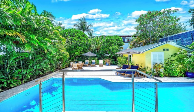 Heated Pool+BBQ! Tropical Serenity+Close To Beach!