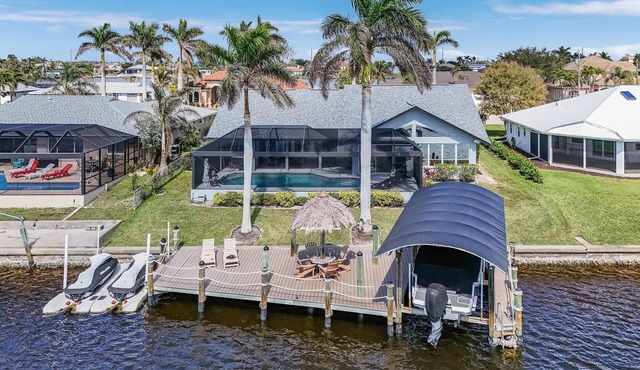 Heated Pool, Beautiful Sunsets, Fishing Dock- Villa Thunderbird View - Roelens Vacations