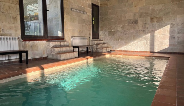 Heated pool, Casa El Arrebol Rural for 17 people 600 439 469