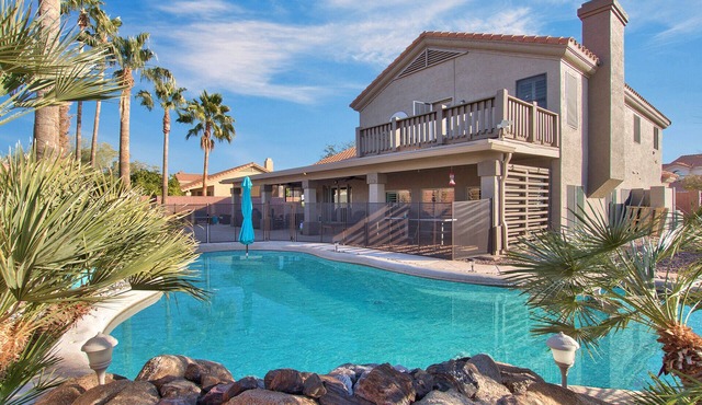 Heated Pool*Entertainment Oasis*Private Chef*Central/Extremely Private Location