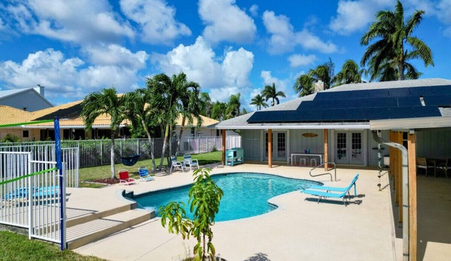 Heated Pool, Game Room & Inlet Views