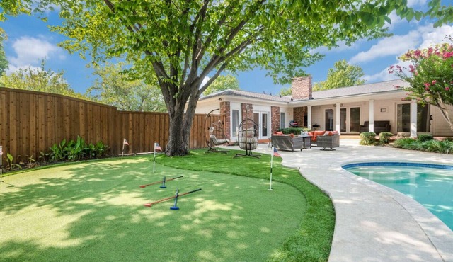 Heated Pool, Golf & Poker Room