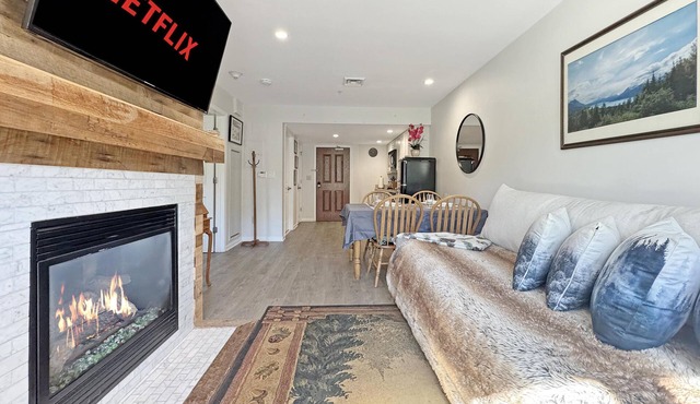 Heated Pool Hot Tubs Sauna Gym Deck Mtn Front Appalachian @ Mtn Creek #224