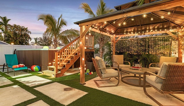 Heated Pool, Mini Golf & Cabana: Bradenton Retreat