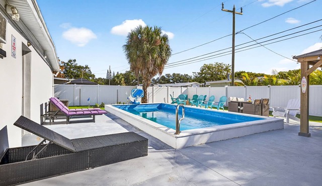 Heated Pool, Putting Green, Pac-Man Near Beach